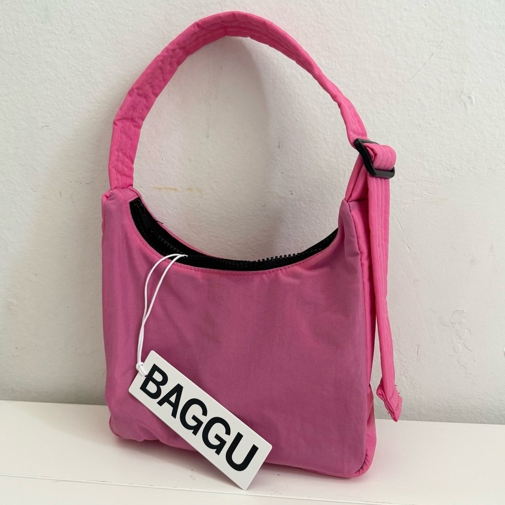 NWT BAGGU mini nylon shoulder bag
